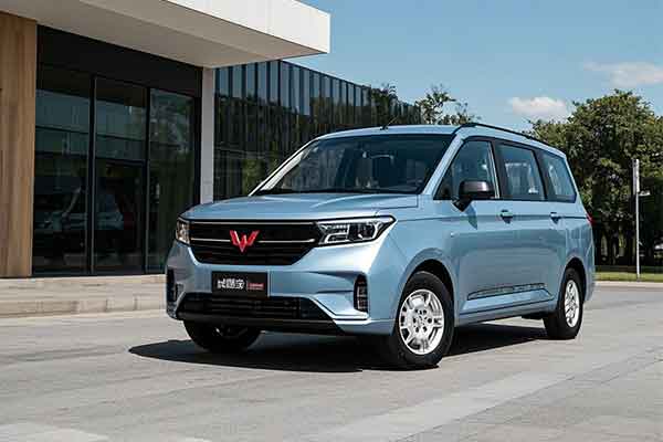 重庆租车7座面包车多少钱