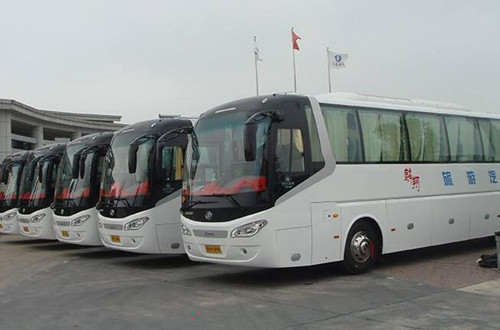 重庆大巴包车一天一般多少钱？重庆旅游大巴出租公司